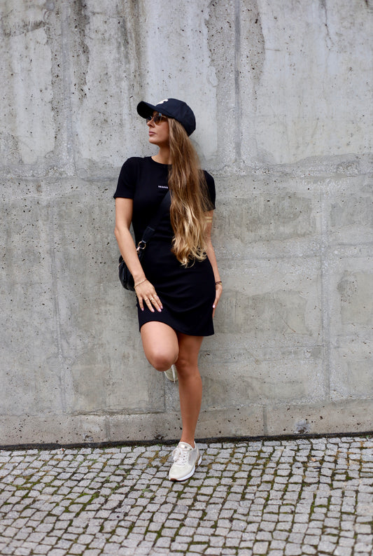 SUKIENKA SOFT BLACK